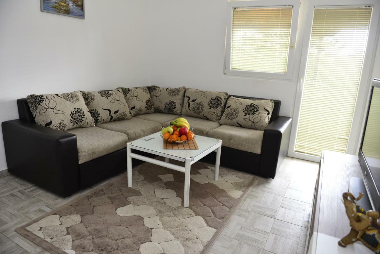 Enko 1 Apartment Tivat Ngoại thất bức ảnh
